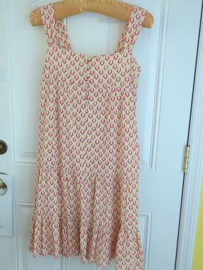 Lilly Pulitzer Sundress. Size 4. Linen/Cotton. Lined .